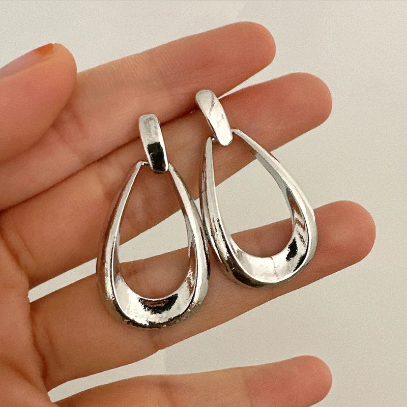 Simple French Style Geometric Earrings For Women Fashion Luxurious Drop Earring Daily Party Vacations Jewelry Gifts 2025 New